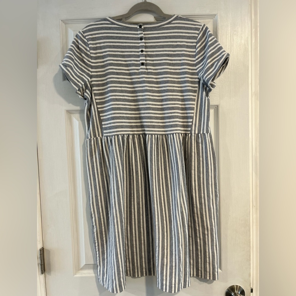 LOFT Striped Gray Swing Dress - Picture 3 of 5